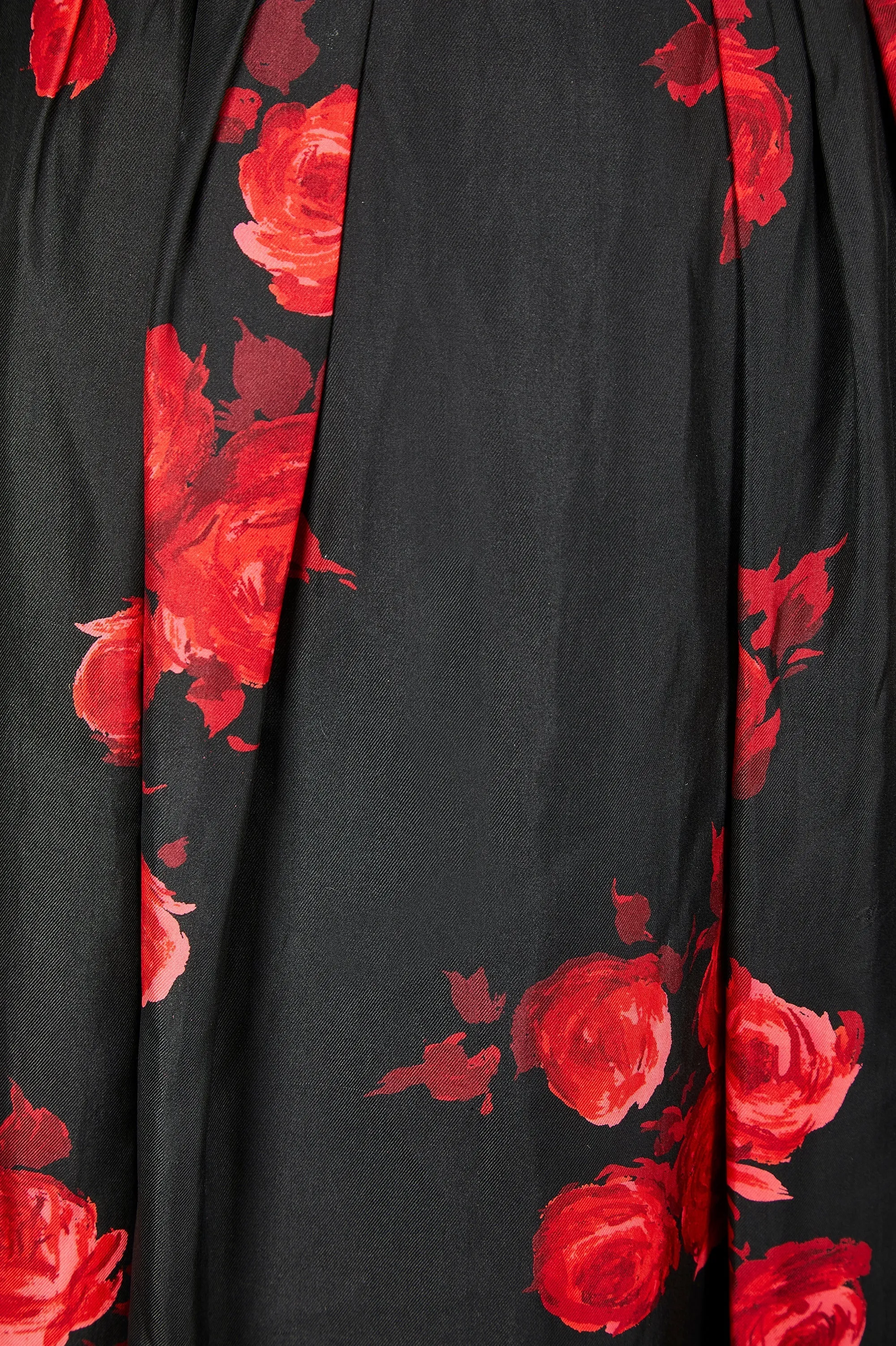 1950s Suzy Perette Satin Black and Red Rose Print Dress