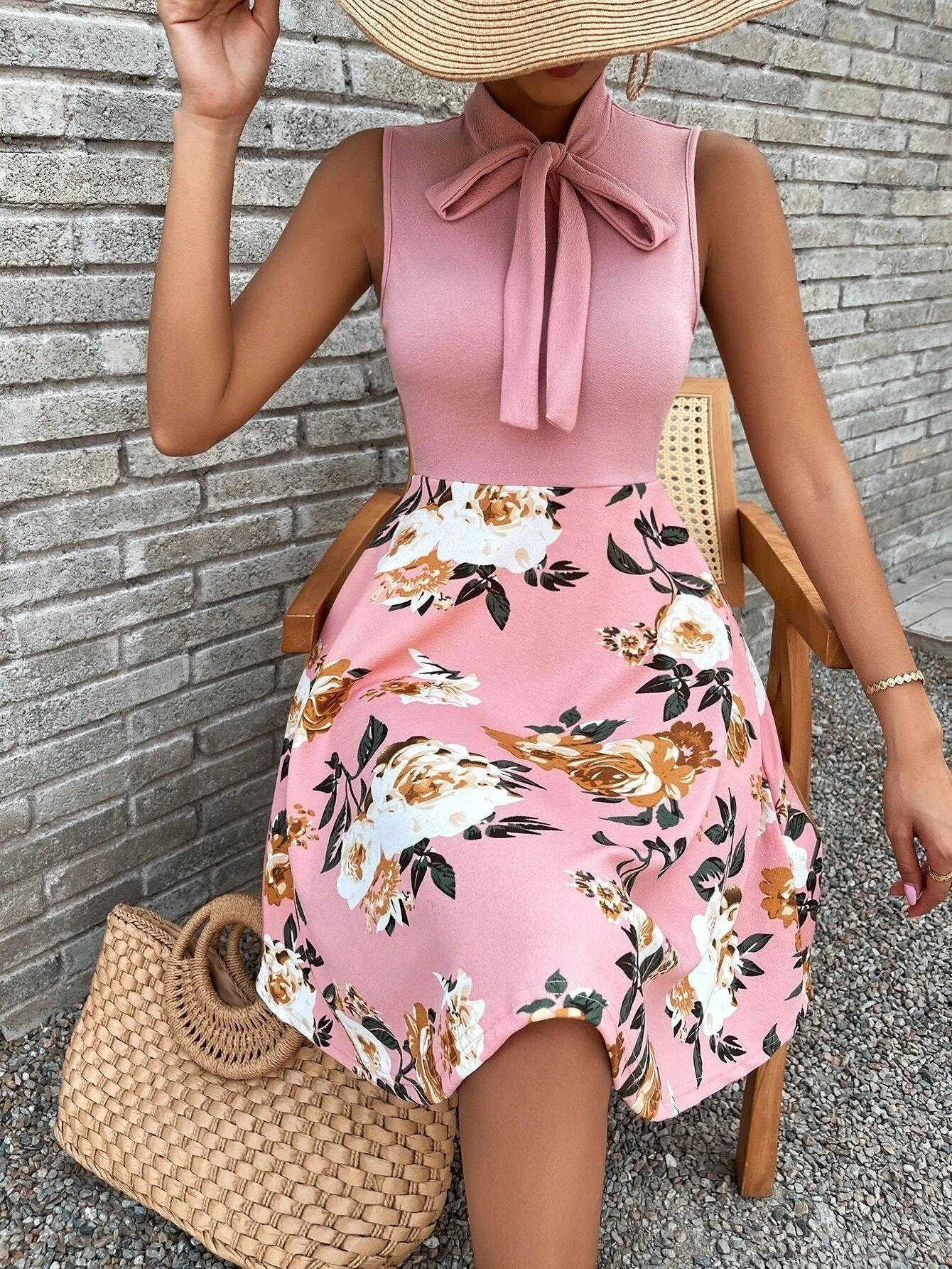 A-Line Sleeveless Floral Dress with Bow Collar