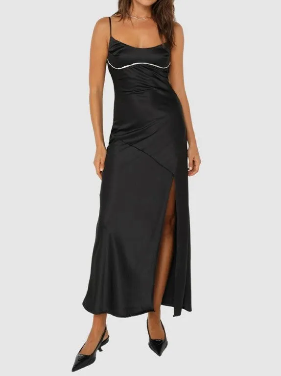 MADISON THE LABEL Carli Midi Dress