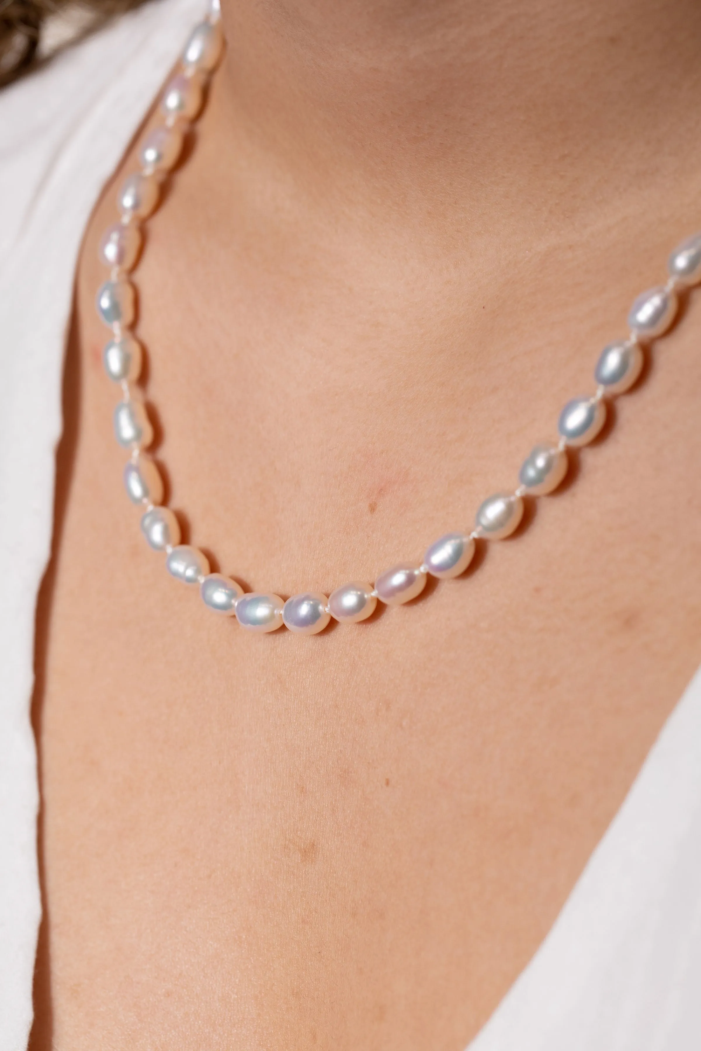 Pearl Necklace with Spring Ring Clasp