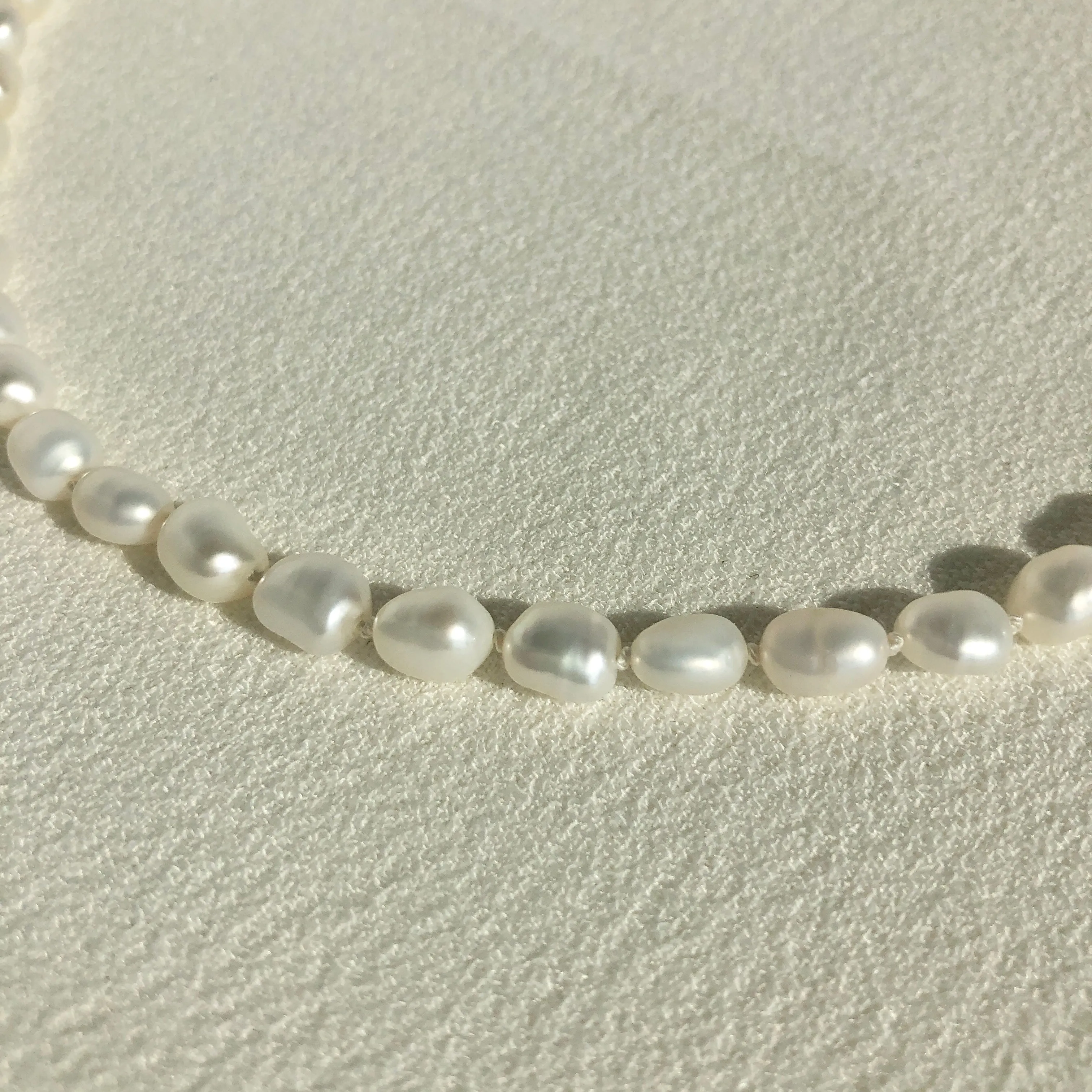 Pearl Necklace with Spring Ring Clasp