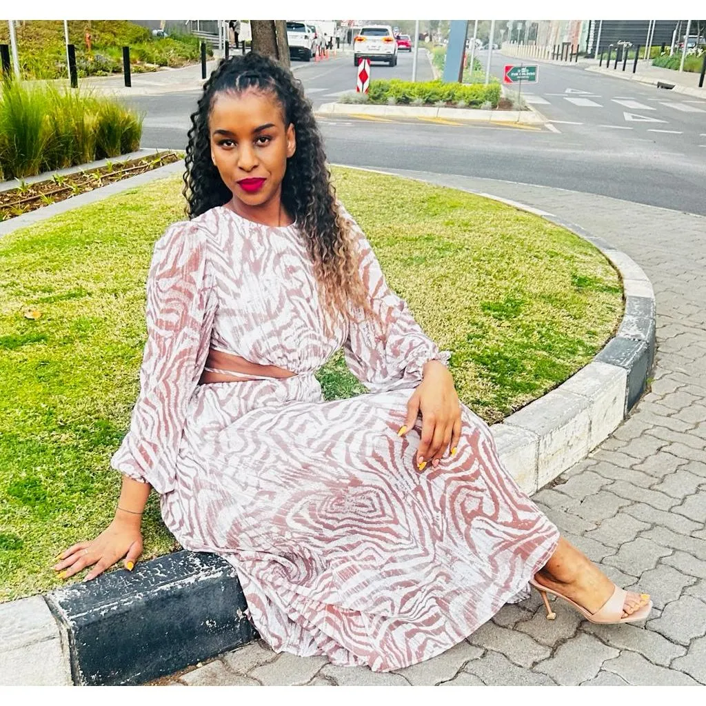 Retro-Style Long Sleeve Floral Print Midi Dress