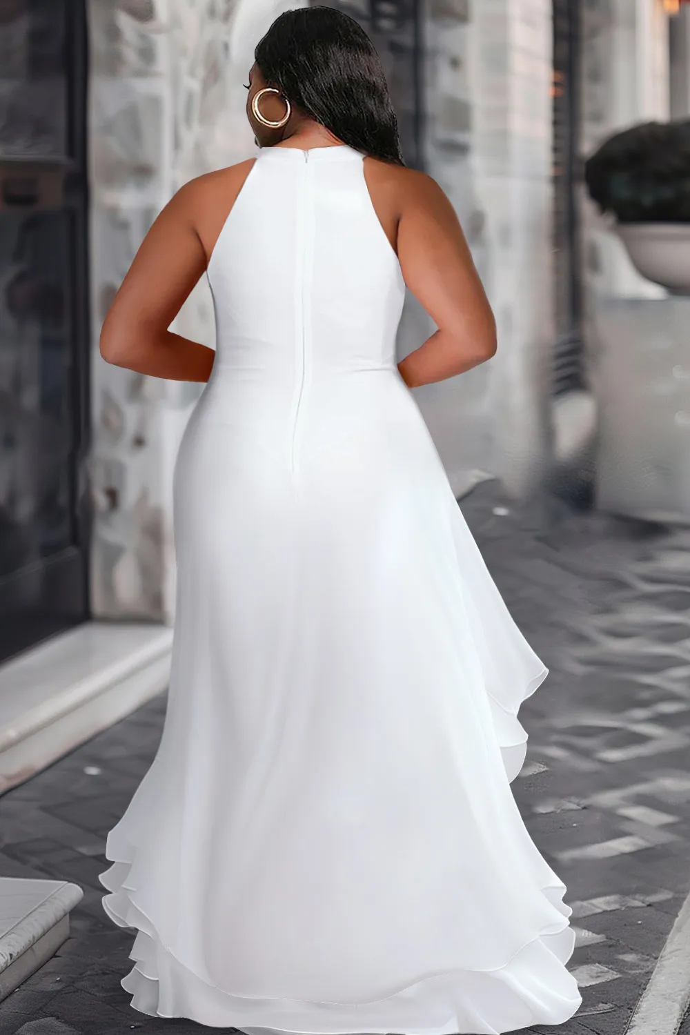 Elegant Plus Size White Halter Neck Maxi Dress with Side Split and Ruffle Detail for Weddings